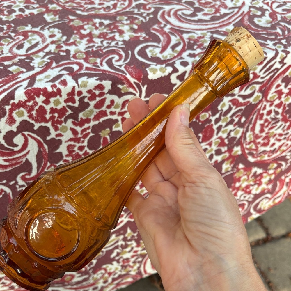 Amber Glass Bottle with Cork